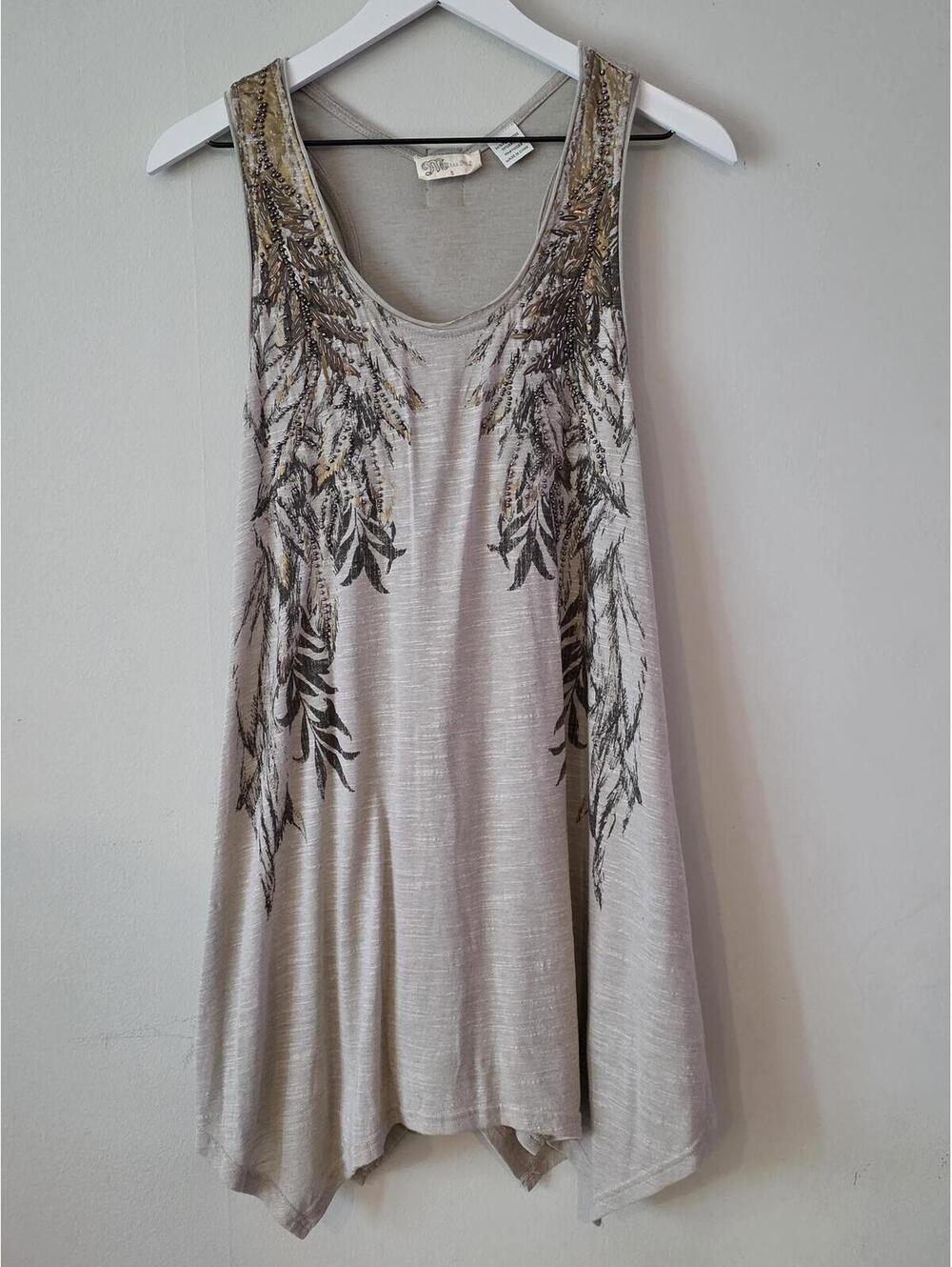 Miss Me Women's Embellished Wing Graphic Tank Top - Sharkbite Hem - Size Small
